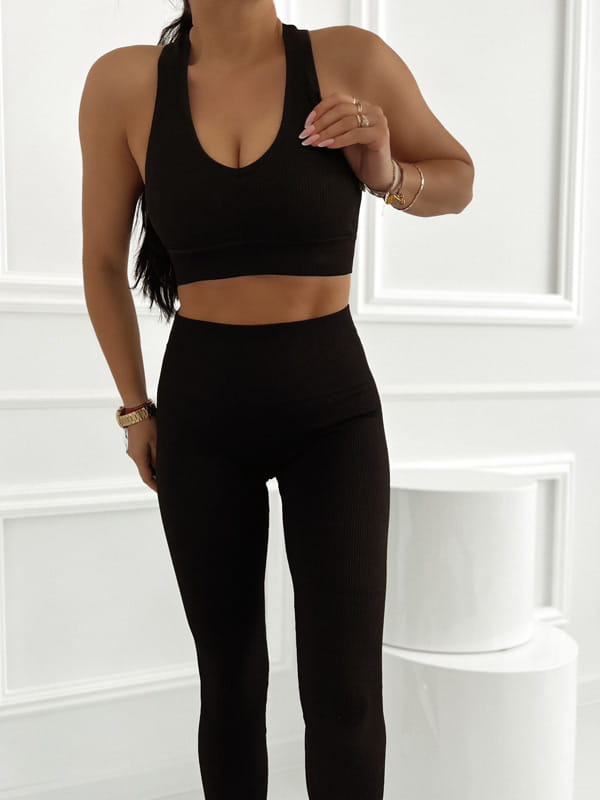 komplet-fitness-top-legginsy-czarny-genius-0.jpg