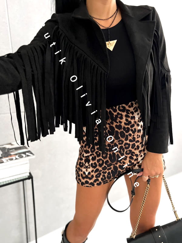 Czarna zamszowa ramoneska z frędzlami w stylu rockowym – Butik Olivia