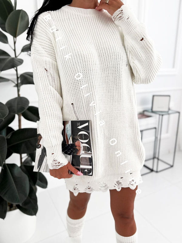 sweter-oversize-dlugi-harmoni-smietankowy-3.jpg