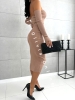 sukienka-prazkowana-midi-z-odkrytymi-ramionami-bezowa-horny-3.jpg