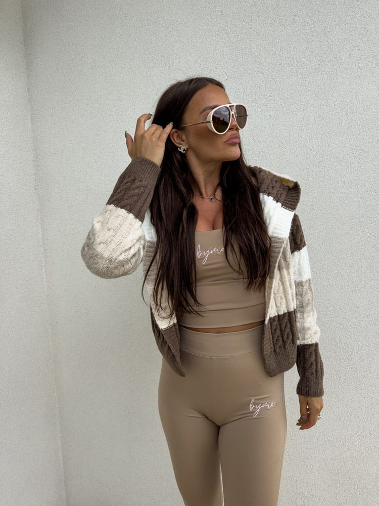 sweter-bomberka-kaptur-w-pasy-bezowy