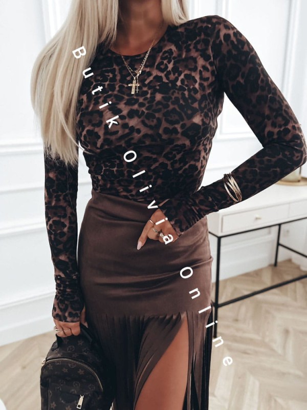 bluzka-dopasowana-panterka-czekolada-na-dlugi-rekaw