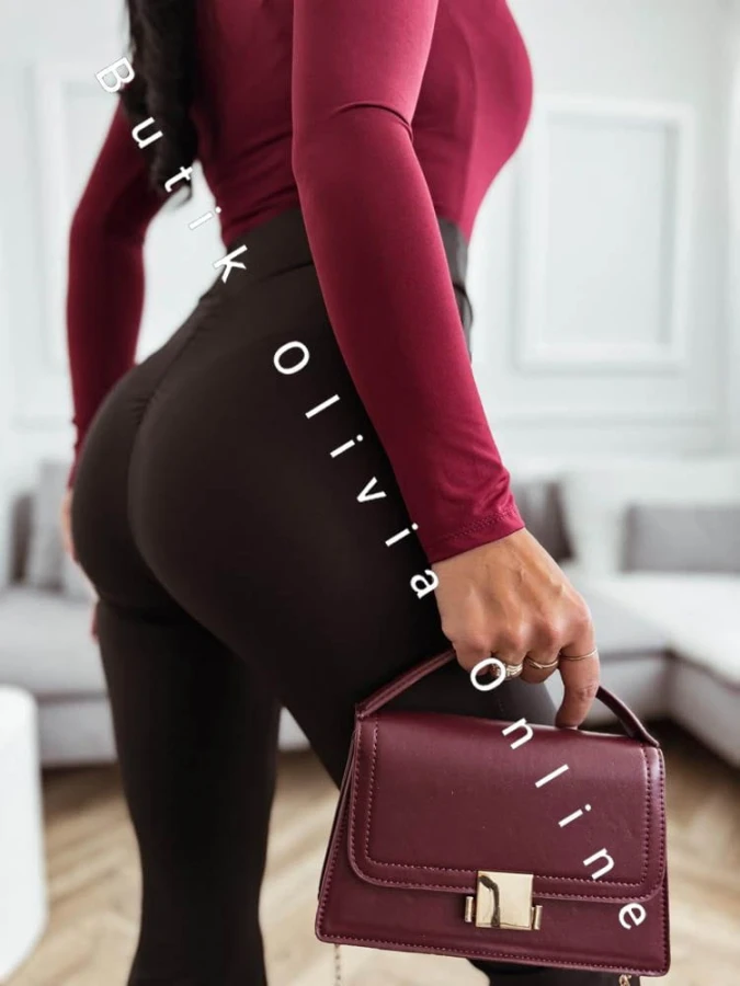 legginsy-dzwony-z-marszczeniem-push-up-czarne