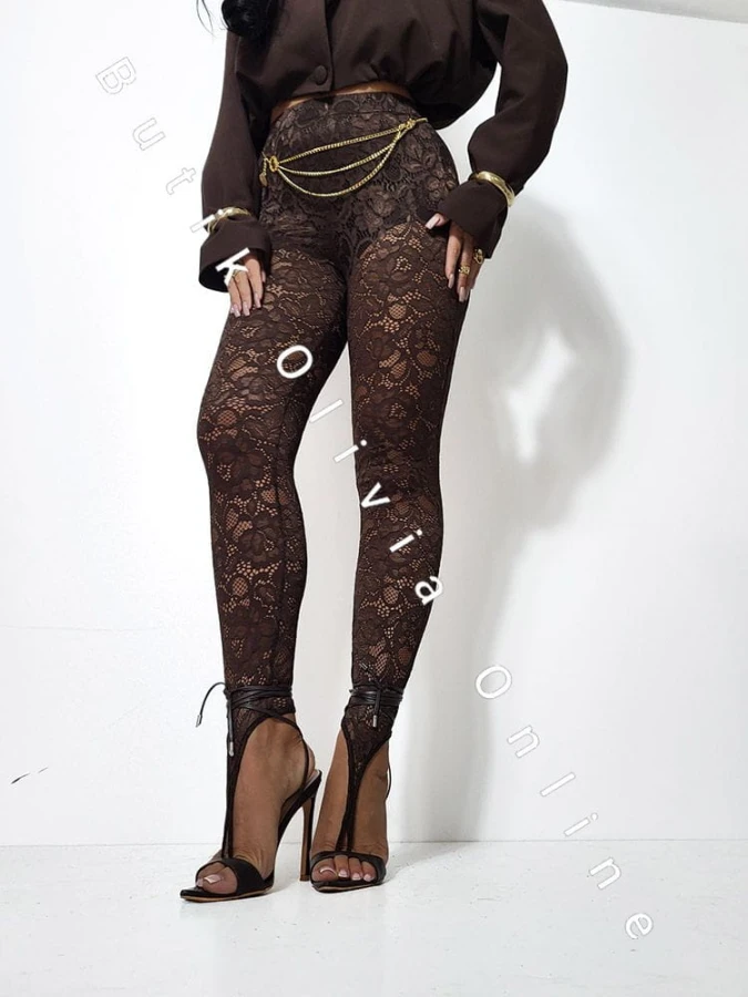 legginsy-koronkowe-z-zakladka-na-palec-czekoladowe-00.jpg