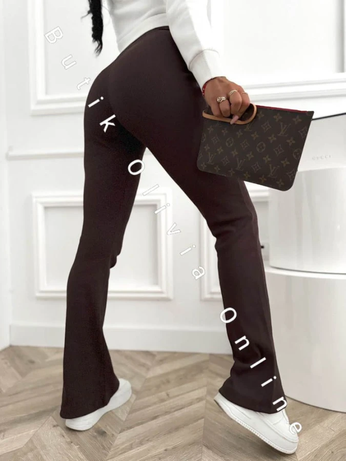 legginsy-prazkowane-z-szerokimi-nogawkami-czekoladowe