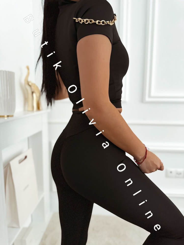 t-shirt-rozpinany-czarny-efect