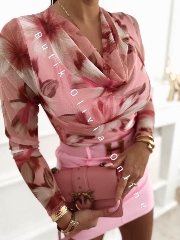 bluzka-z-siateczki-z-marszczeniem-po-bokach-rozowa