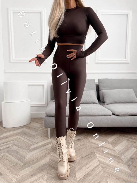 komplet-bluzka-legginsy-czekoladowy-dopasowany