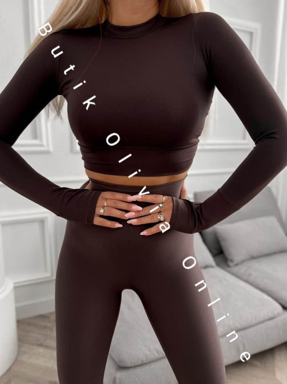 komplet-bluzka-legginsy-czekoladowy-dopasowany