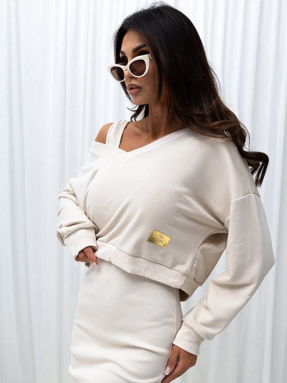 komplet-bluza-oversize-sukienka-prazkowana-midi-bezowy-3.jpg
