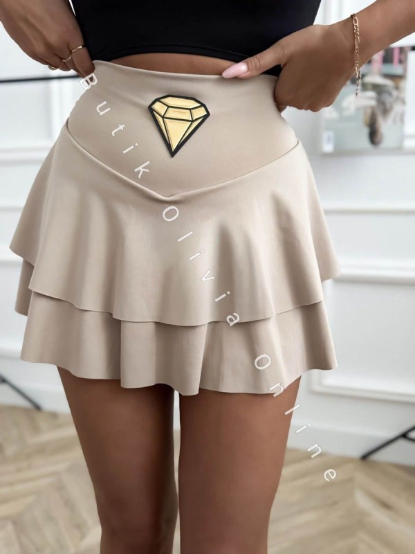 beżowe spódnico spodenki rozkloszowane z falbanami i diamentem