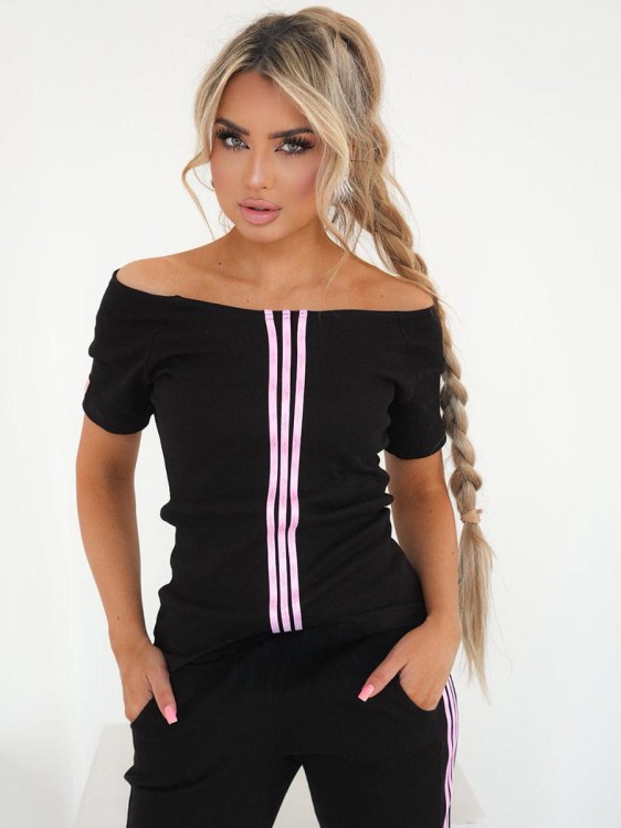 prazkowany-czarny-komplet-dresowy-t-shirt-spodnie-czarny-1.jpg