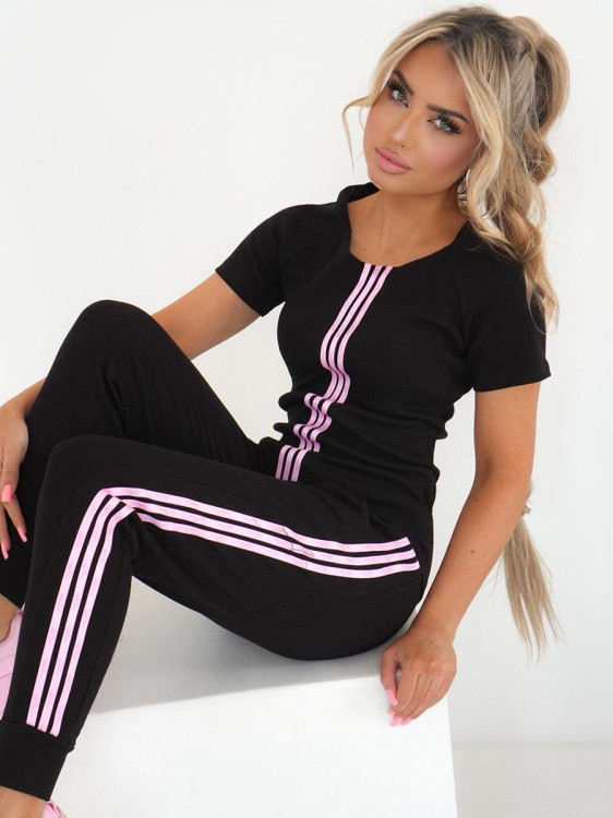 prazkowany-czarny-komplet-dresowy-t-shirt-spodnie-czarny-2.jpg