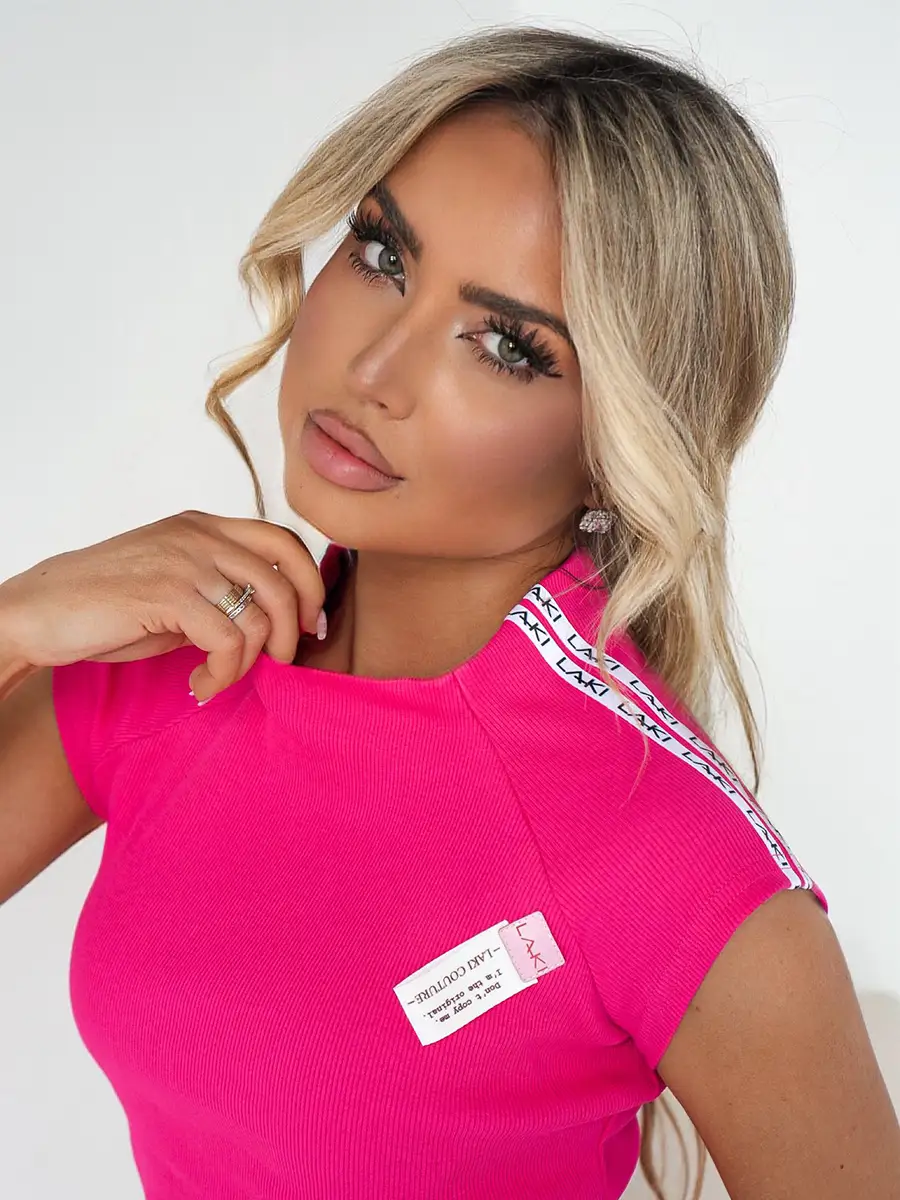 damski fuksjowy komplet prążkowany bluzka bez rękawów i spodnie dresowe