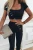 Damski komplet z lycry w kolorze czarnym: dopasowany crop top z krótkim rękawem i kwadratowym dekoltem oraz legginsy z wysokim stanem