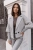 kurtka oversize w jodełkę ze sweterkowymi rękawami szara na jesień